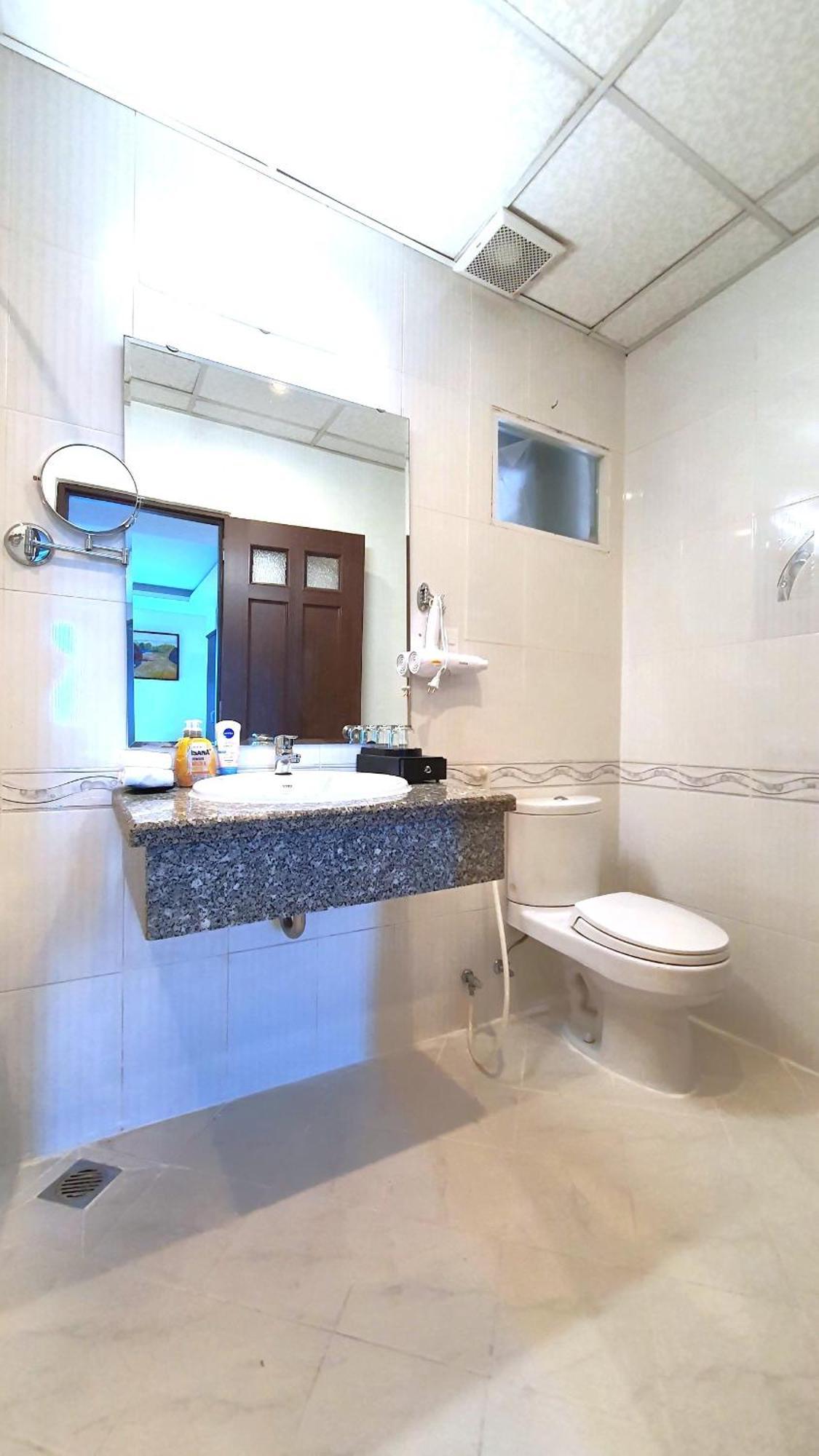 A25 Hotel - 29 Bui Thi Xuan Хошимін Екстер'єр фото